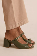 Vert militaire